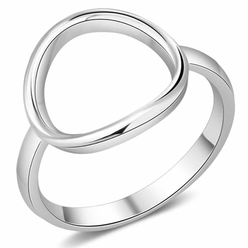 Circle sterling ring