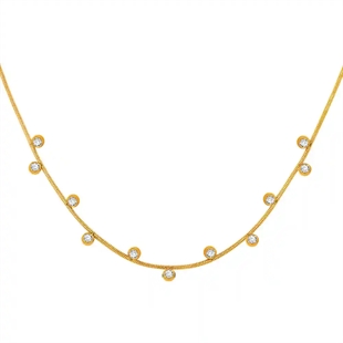 Elegant forgyldt halskæde med hvide zirkoner