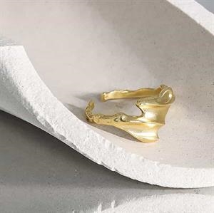 Artemis sterling ring gold
