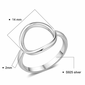 Circle sterling ring