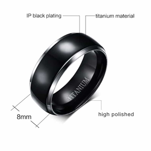 Titanring forlovelse med blank kant